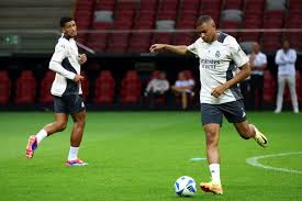 佩德里, net, 锋亚马尔以