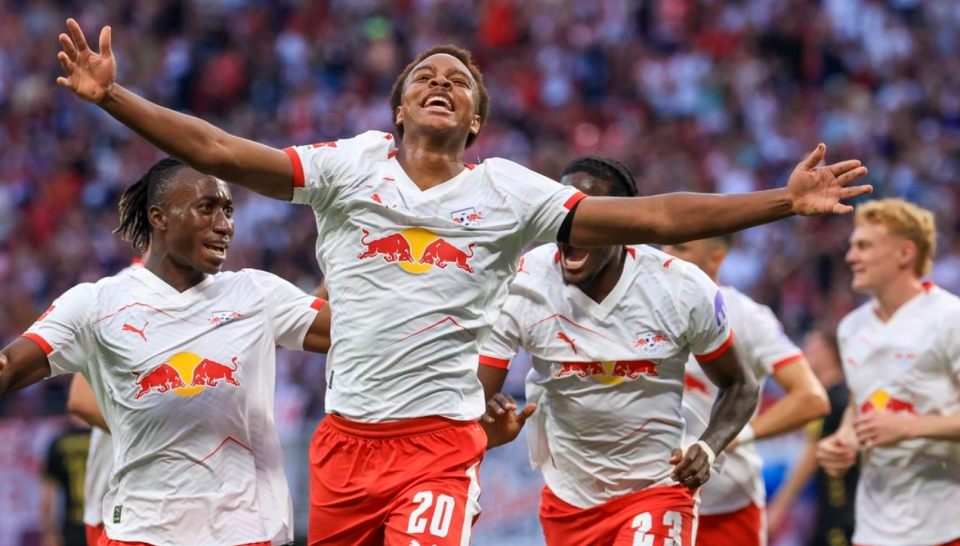 莱比锡紧随, 分钟莱比锡 莱比锡紧随, 分钟莱比锡