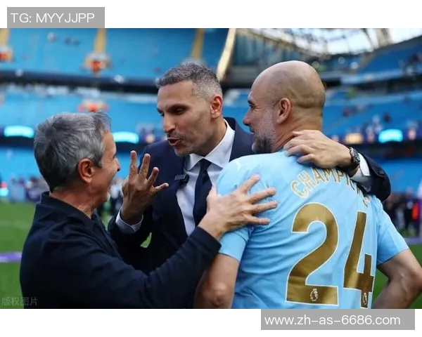 内维尔被批“认为自己是瓜迪奥拉第二”,曼联传奇被“静音”